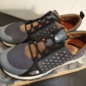 North Face Hiking shoes
